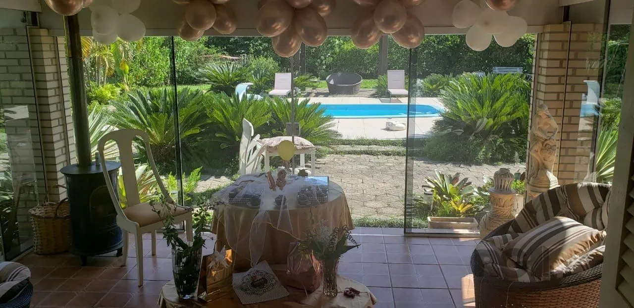 Imagem casa sobrado 4 dormitórios, 3 vagas de garagem, Bairro Itacolomi