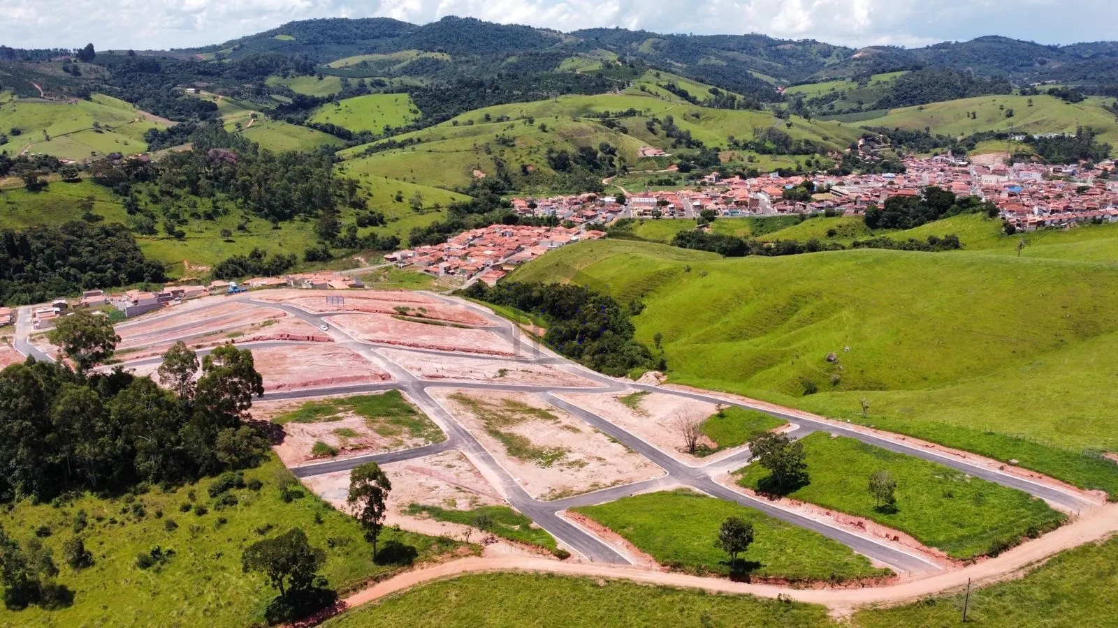 Imagem Terreno 200 m² à venda em Bela Vista, Bandeira do Sul