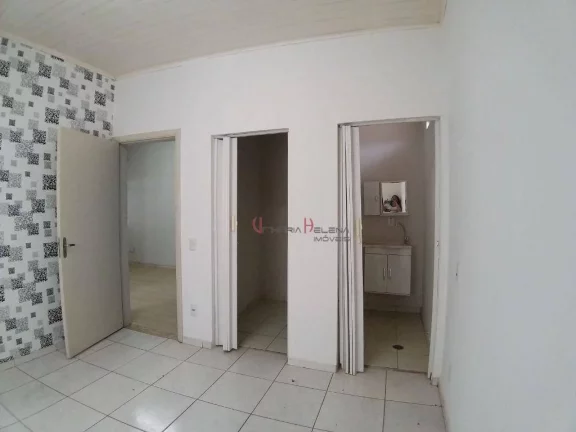 Imagem Casa com 2 dormitórios e conjunto de 3 salas à venda, 278 m² por R$ 480.000 - Centro - Itatiba/SP