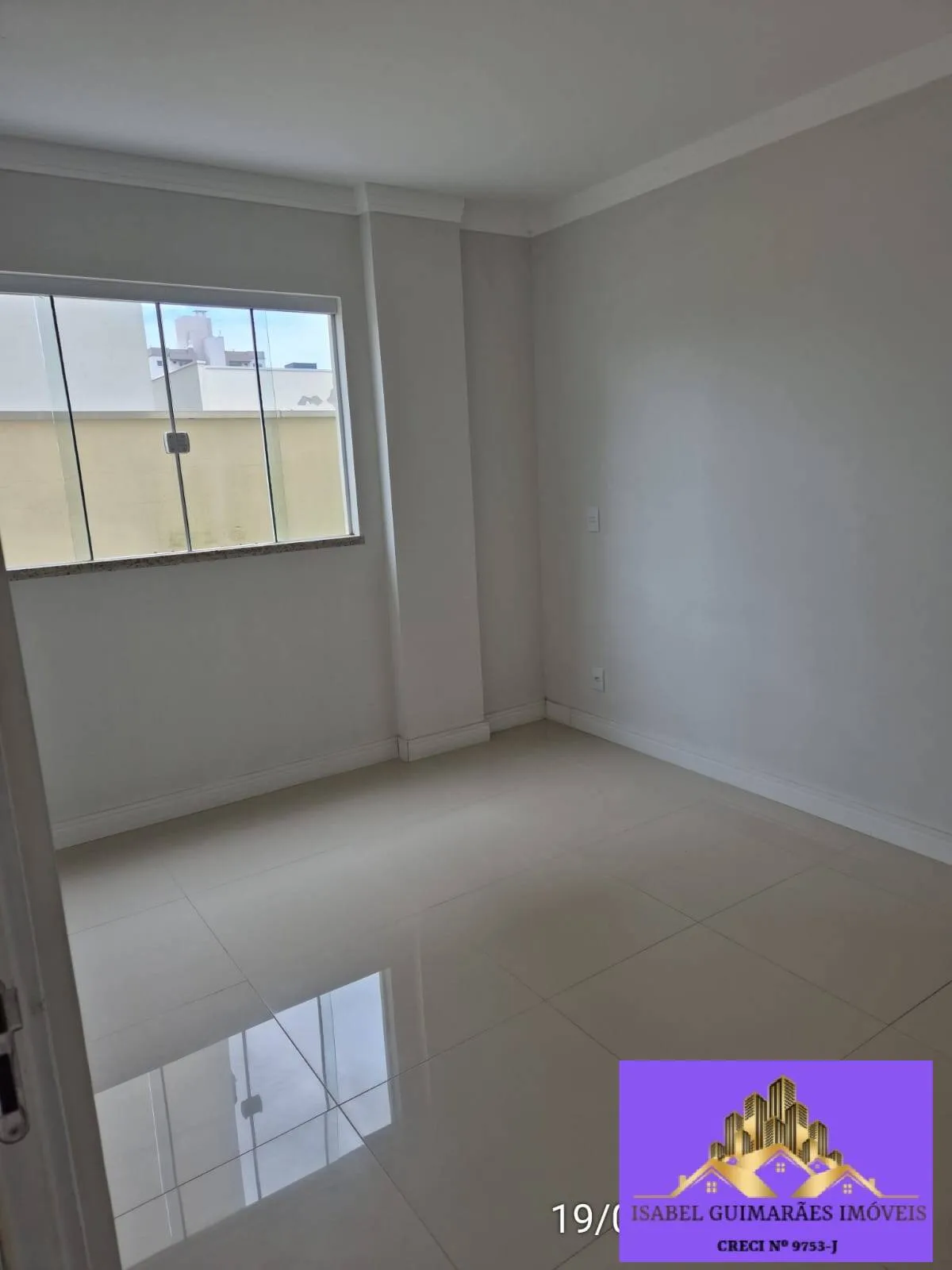Imagem Vendo Apartamento,  03 quartos sendo uma Suíte no Gravatá de Navegantes