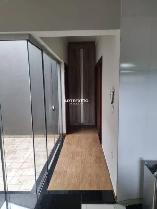 Imagem Excelente casa a venda Ana Dorothea