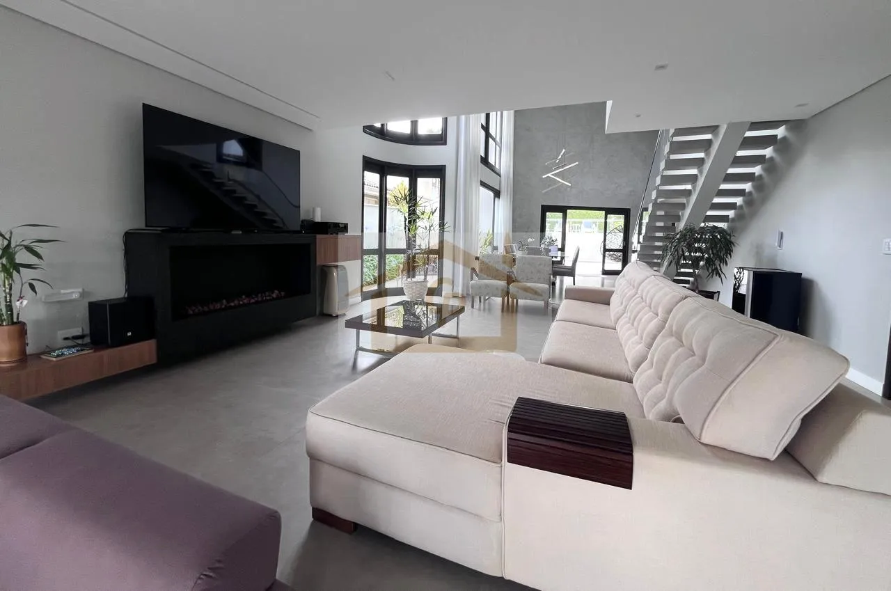 Imagem Casa Sustentável de Alto Padrão | 5 Suítes | 550m² | Mobiliada