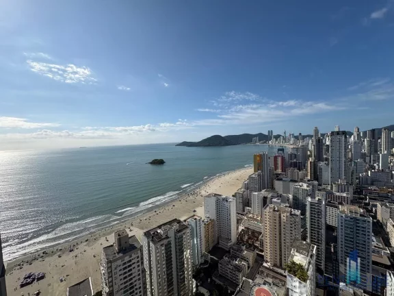 Imagem Apartamento Quadra Mar para Venda em Balneário Camboriú, CENTRO, 4 dormitórios, 4 suítes, 5 banheiros, 3 vagas