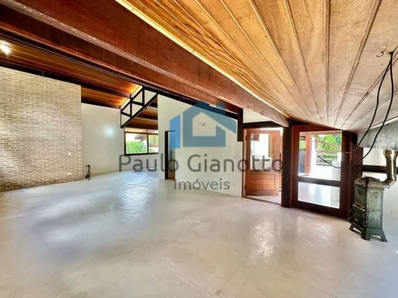 Imagem Casa à venda no Recanto Inpla na Granja Viana