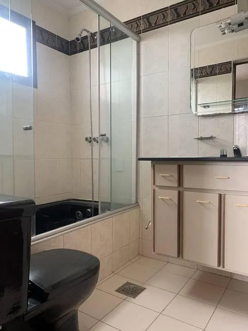 Imagem Apartamento com 3 Quartos e 2 banheiros à Venda, 95 m²