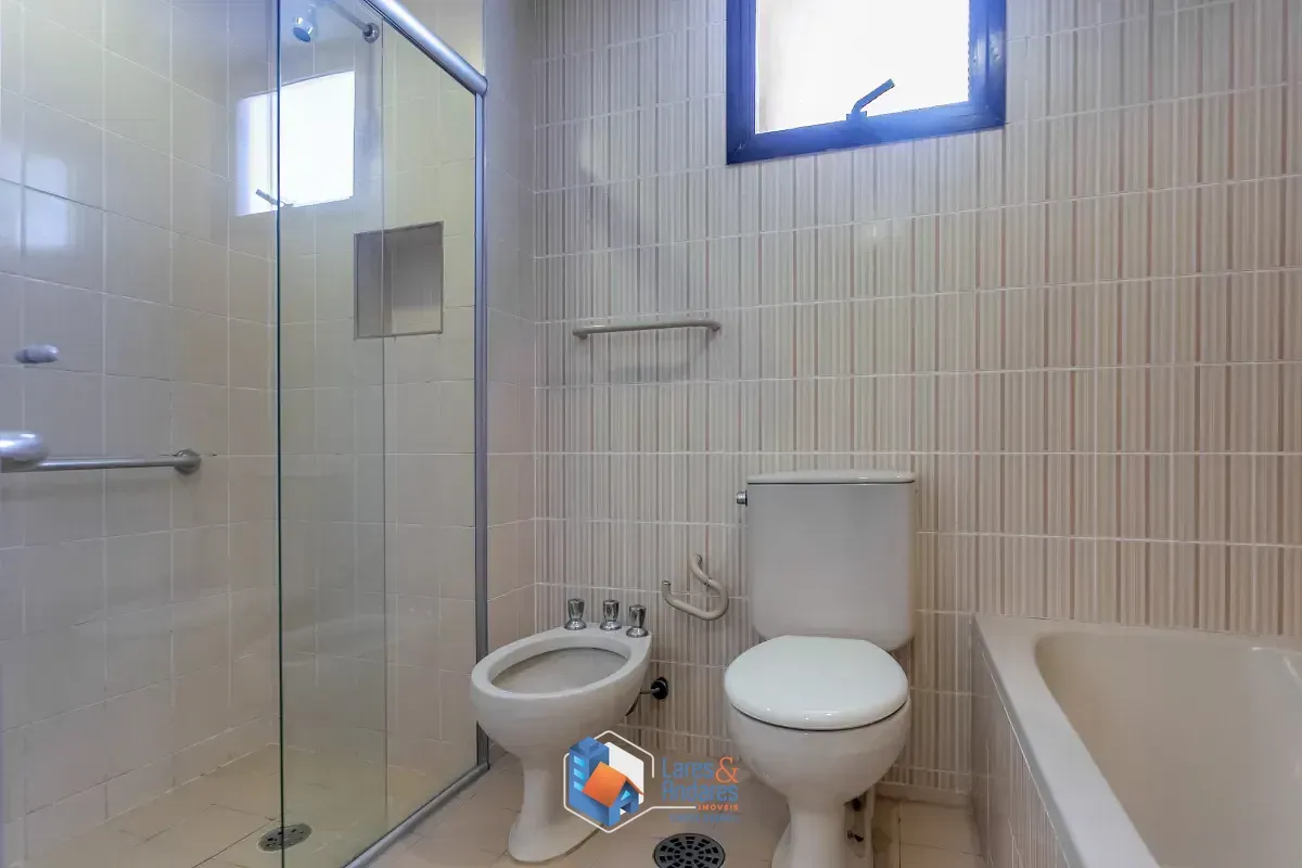 Imagem Apartamento para venda em Moema com 3 quartos, sendo 1 suíte, 120m²