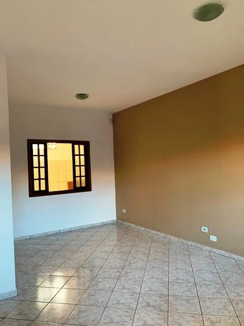 Imagem Casa à venda 2 Quartos, 3 Vagas, 195M², Cidade Nova, Pindamonhangaba - SP