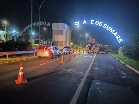 Imagem Excelente oportunidade para implantação do seu negócio em ponto estratégico! Terreno comercial c...