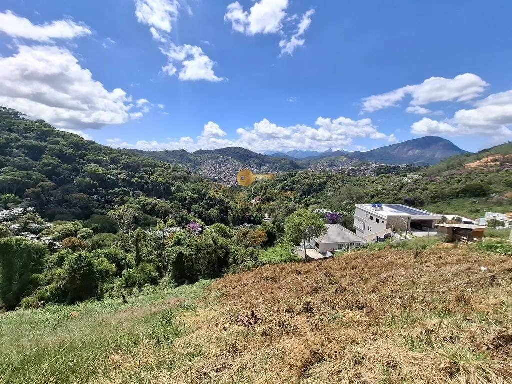 Imagem Terreno em Condomínio para Venda em Teresópolis / RJ no bairro Barra do Imbuí