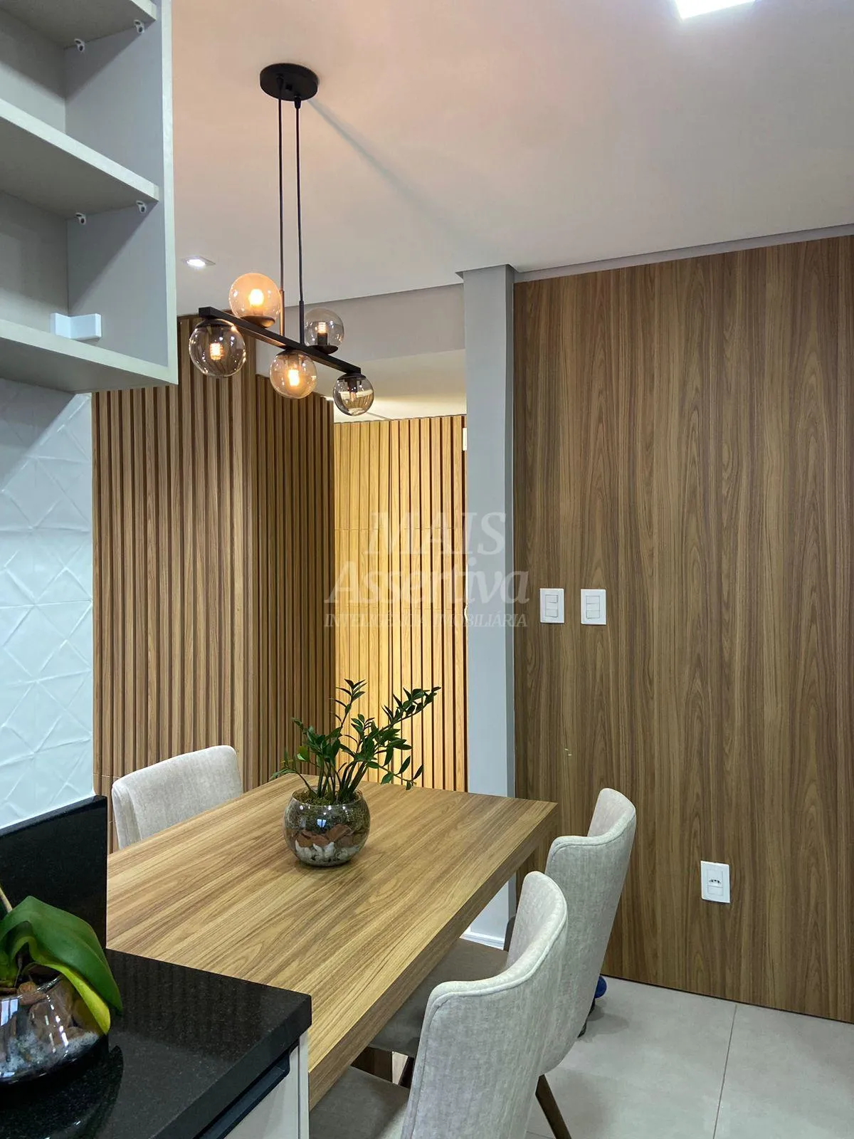Imagem Excelente Apartamento semimobiliado em bairro nobre na Cidade de Novo Hamburgo