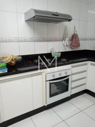 Imagem Casa a Venda 3 Quartos 1 Suíte 180m² Ótima localização - Parque Industrial