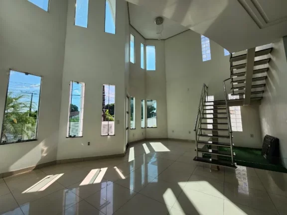 Imagem Mansão com 5 suites e piscina no bairro Adrianópolis, em localização privilegiada pronta para ser financiada