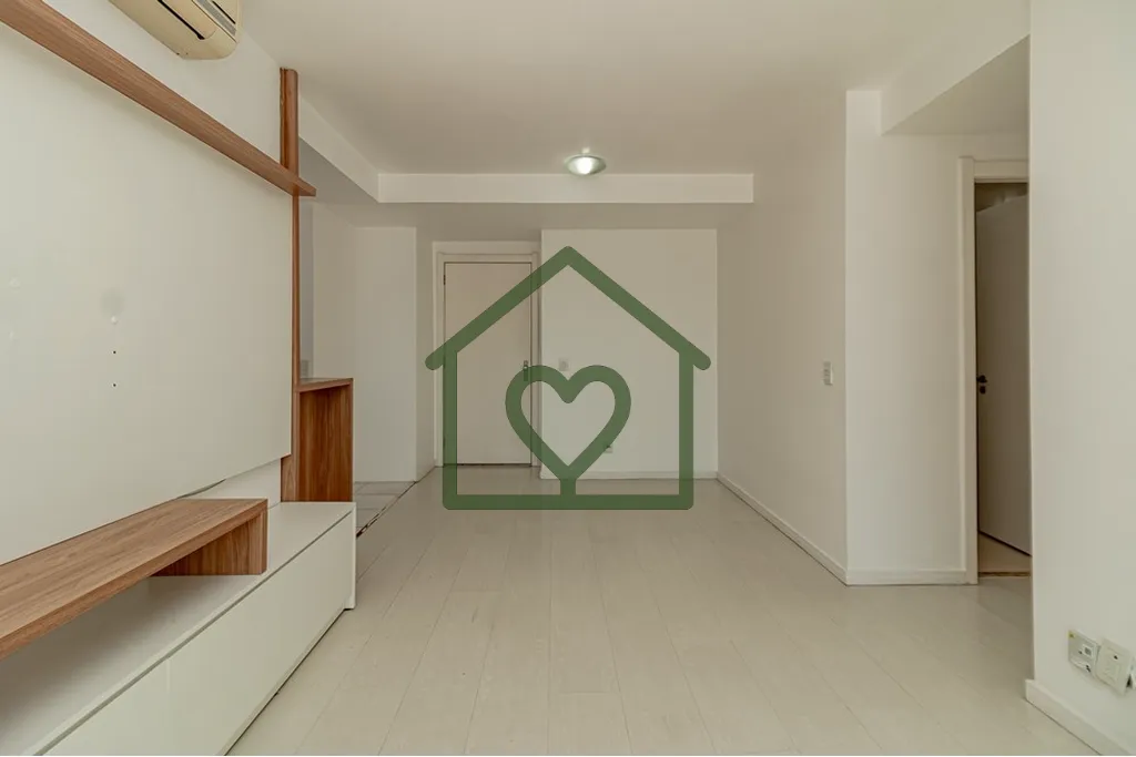 Imagem APARTAMENTO SEMIMOBILIADO DE 2 QUARTOS NO CONDOMÍNIO IDEALE, COM VAGA DE GARAGEM! 
 
SEMIMOBILIADO;...
