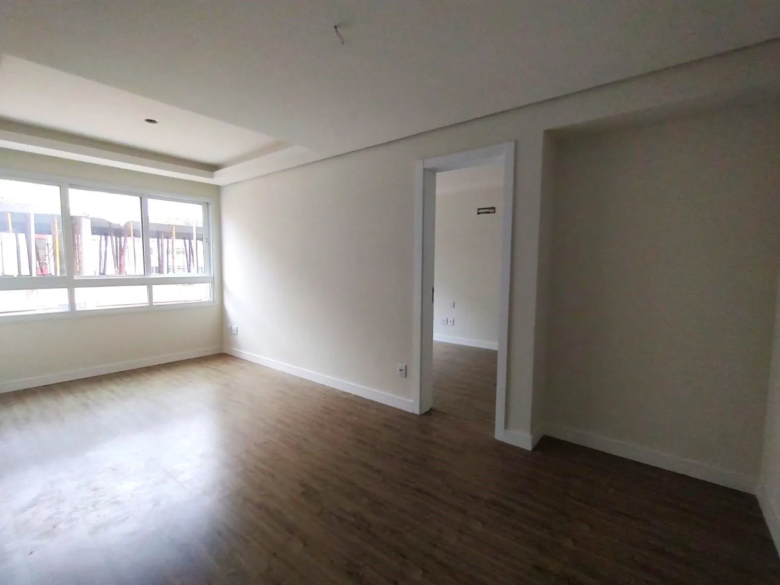 Imagem APARTAMENTO 1 DORMITÓRIO COM SUÍTE, COZINHA AMERICANA, LAVABO E AMPLO LIVING NO BOM FIM!