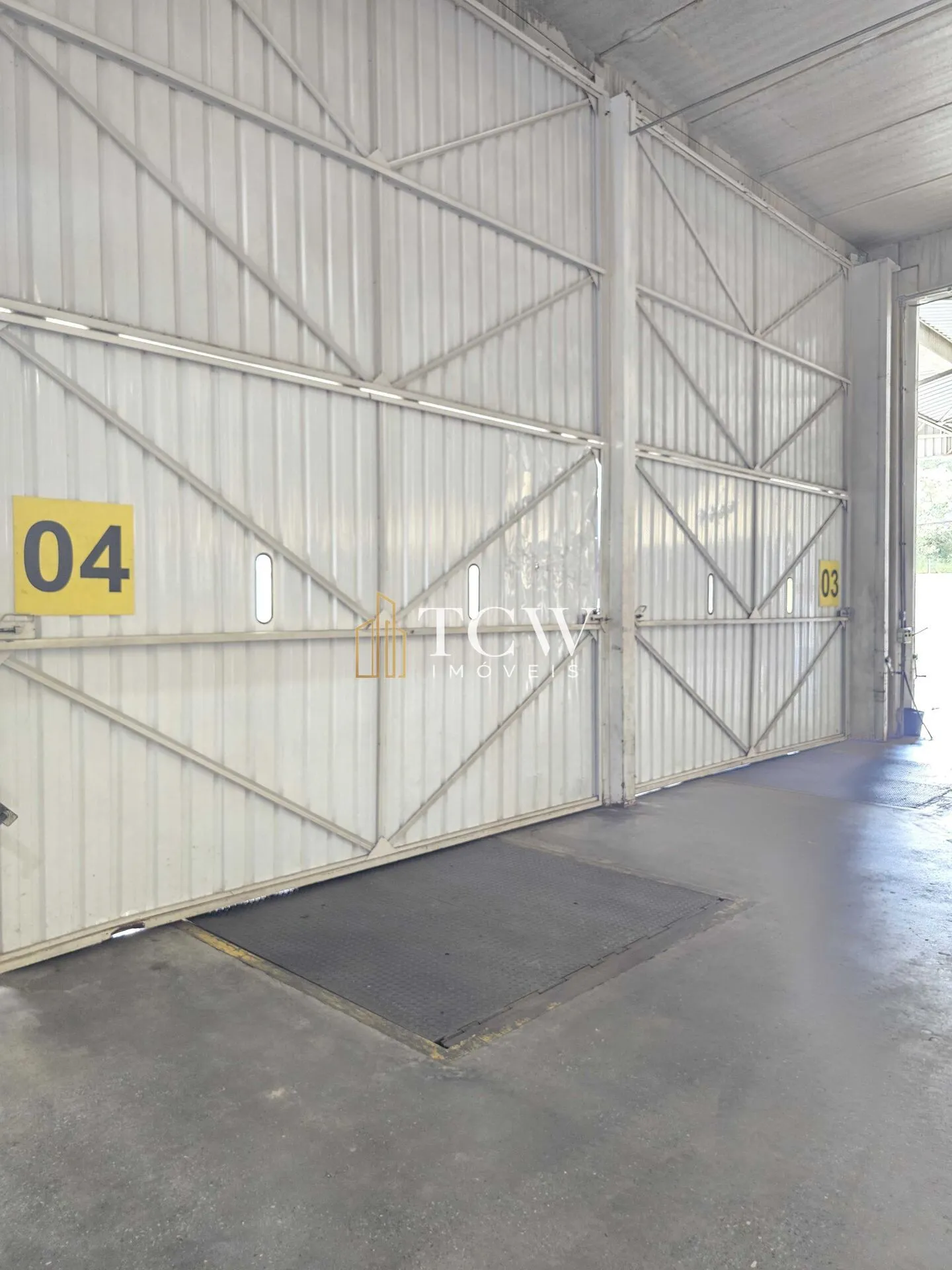 Imagem Galpão Logístico com Docas para Locação | Guarulhos/SP | 5.000 m²