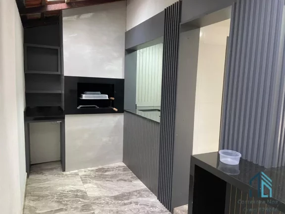 Imagem Sobrado triplex Alto Padrão, 04 quartos c/suíte, 04 vagas, Ático, no Vista Alegre Curitiba -PR