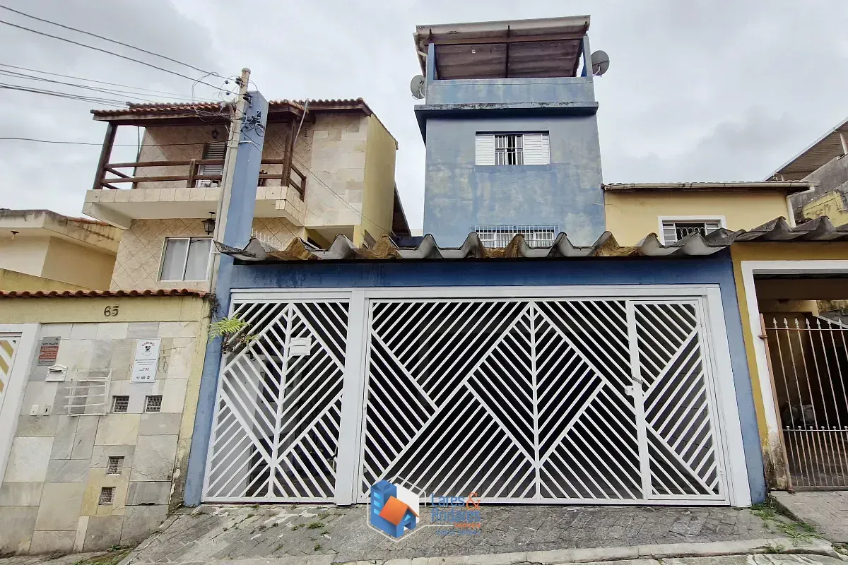 Foto do imóvel Sobrado para venda em Vila Mazzei com 3 quartos, sendo 1 suíte, 250m² em Rua Regina Íris
