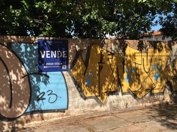 Imagem Oportunidade - Terreno com frente pra rua 13 de junho