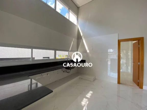 Imagem Casa com 4 quartos à venda, 280 m² por R$ 2.850.000 - Alphaville - Lagoa dos Ingleses - Nova Lima/MG