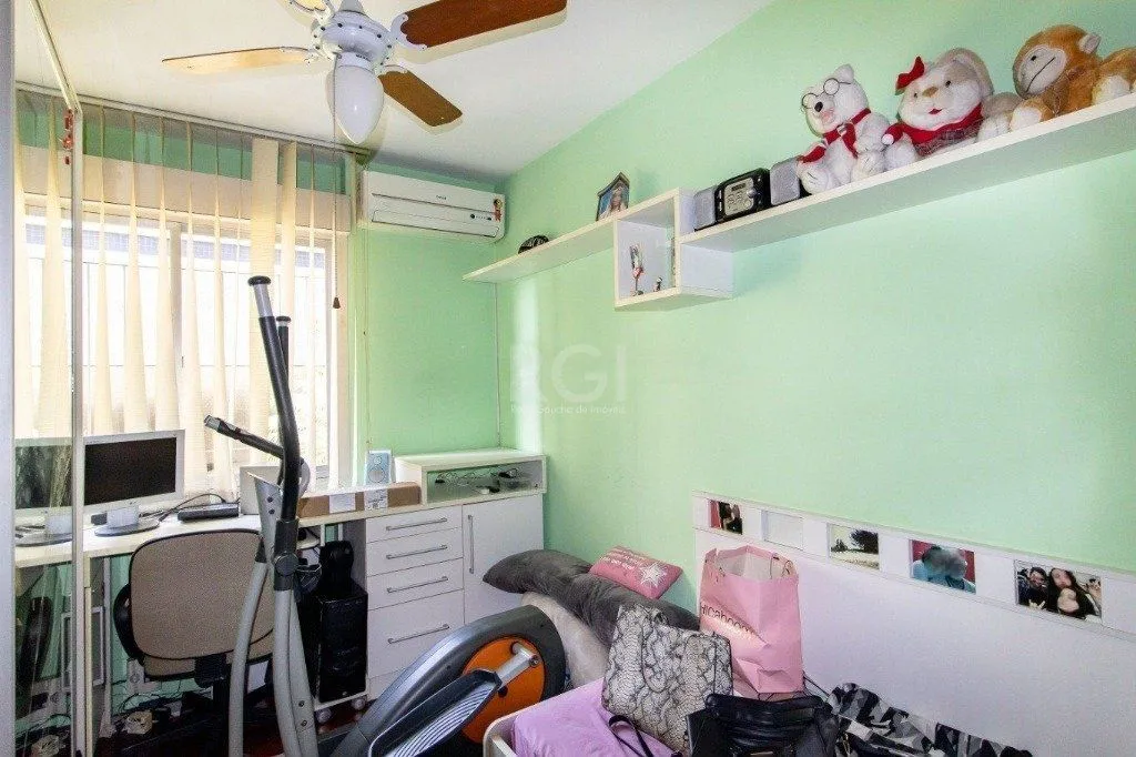 Imagem Apartamento de 77m², Bairro Menino Deus