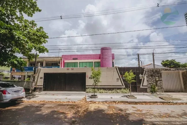 Imagem Casa alto padrão com 4 quartos, Piscina, para venda, em Candeias, Jaboatão dos Guararapes.