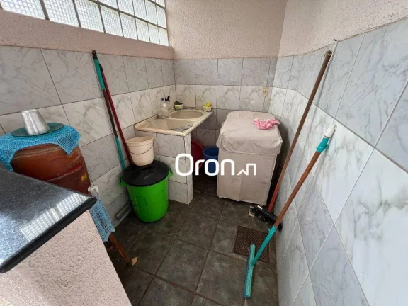 Imagem Sobrado à venda, 247 m² por R$ 1.100.000,00 - Jardim América - Goiânia/GO