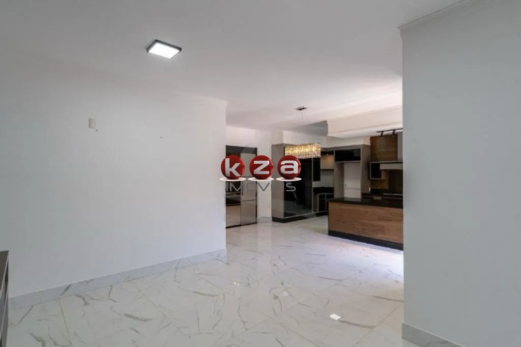 Imagem Casa de luxo à venda em condomínio exclusivo em Paulínia-SP: 4 quartos, 2 suítes, 2 salas, 5 banheiros, 4 vagas - 325m² de área.