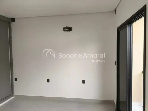 Imagem Sobrado em condomínio tranquilo com 2 suítes com armários e varanda , box no banheiros , sala par...