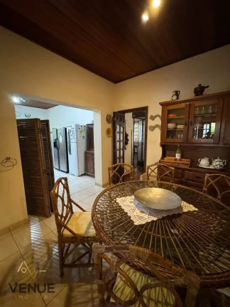 Imagem Chácara a venda em São Roque com 5 dormitórios à venda, 7800 m² por R$ 2.500.000 - São Roque/SP