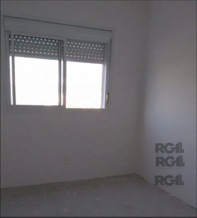 Imagem Apartamento com 75m² privativos, 3 dormitórios sendo 1 suíte, living dois ambientes, imóvel arejado e iluminado.