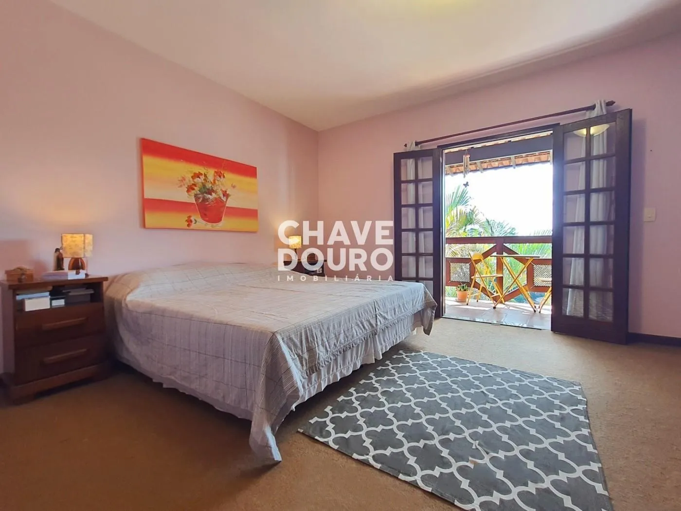 Imagem Linda casa no estilo colonial com lazer no centro da cidade!