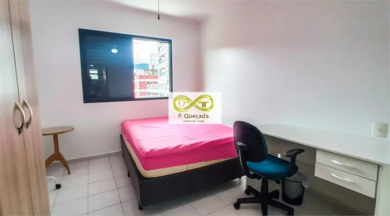 Imagem Apartamento mobiliado com 03 quartos no Guarujá!
