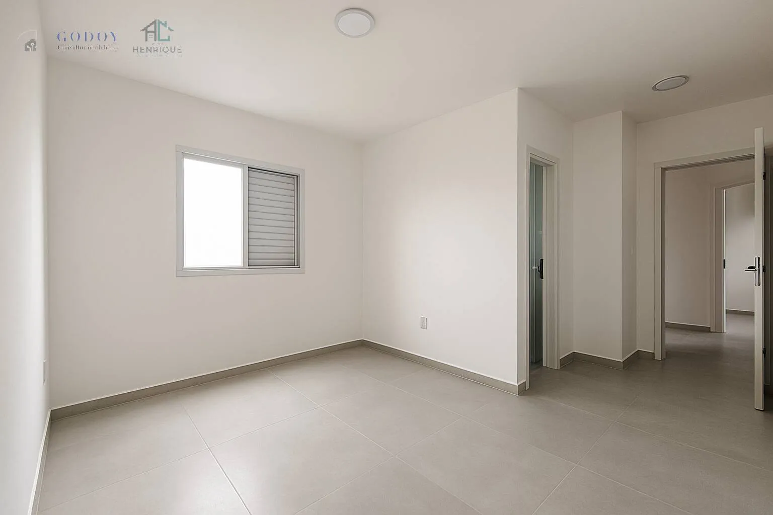 Imagem Apartamento de Alto Padrão para Locação no Edifício Santiago - 3 Quartos