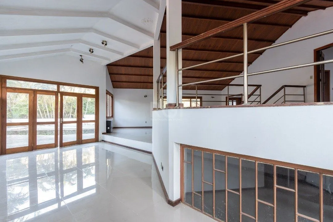 Imagem Casa para Venda - 558.14m², 4 dormitórios, sendo 4 suites, 6 vagas - Jardim Isabel