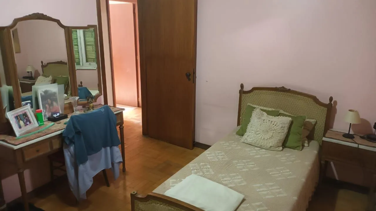 Imagem Casa no Bairro Petrópolis