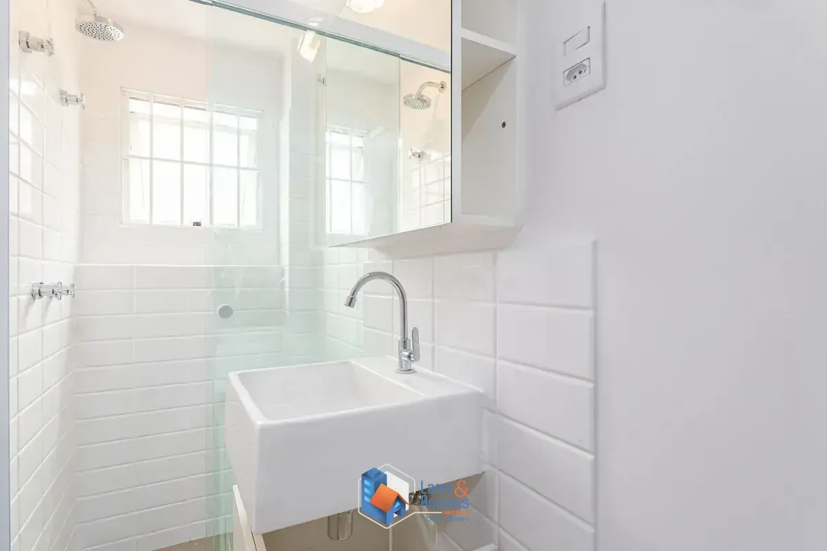 Imagem Apartamento para venda em Pinheiros com 4 quartos, sendo 1 suíte, 135m²