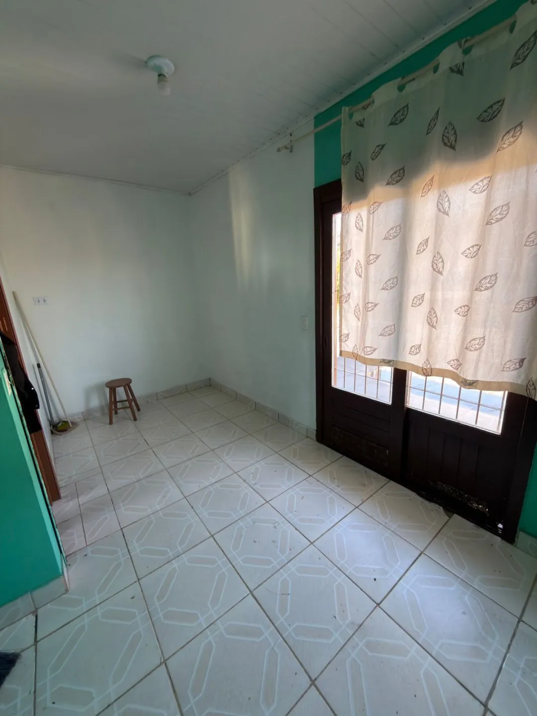 Imagem Sobrado à Venda em São Lucas, Viamão