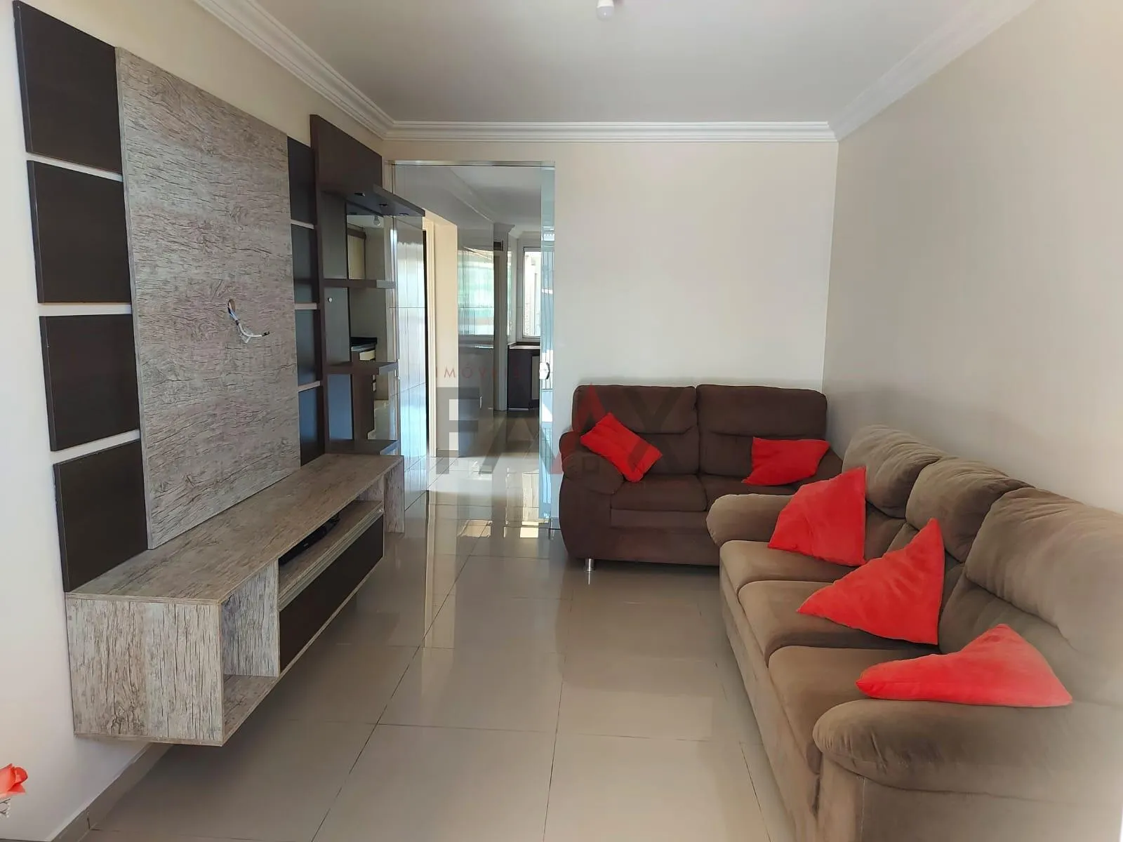 Imagem Casa semi-mobiliada com 4 dormitórios para locação, Alto da XV, GUARAPUAVA - PR