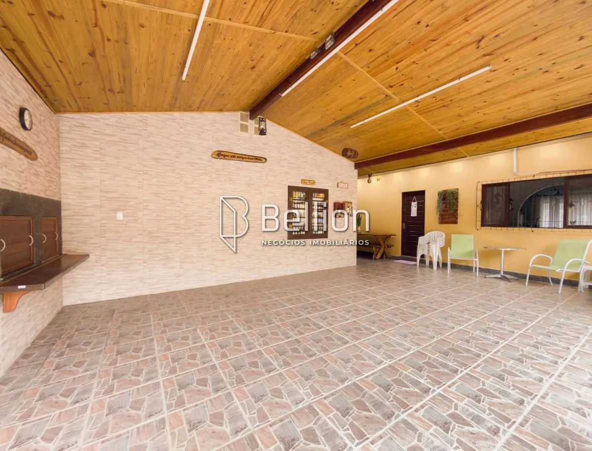 Imagem Casa com terreno amplo e lazer completo no Bairro dos Estados, em Timbó!