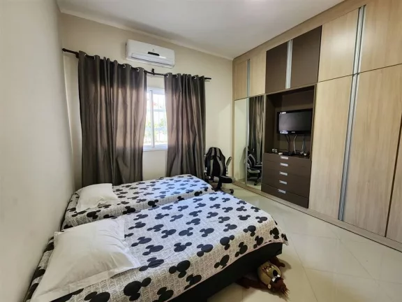 Imagem Casa com 3 dorms, Canto do Forte, Praia Grande - R$ 2.8 mi, Cod: 2935