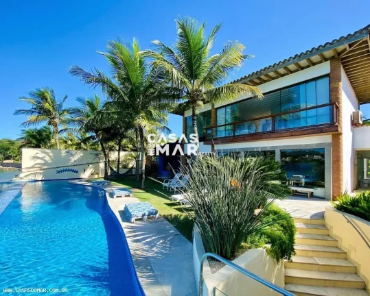Imagem Imperdível casa frente mar à venda em Búzios-RJ, bairro Ferradura: 6 quartos, 6 suítes, 3 salas, 9 banheiros, 7 vagas, 880m².