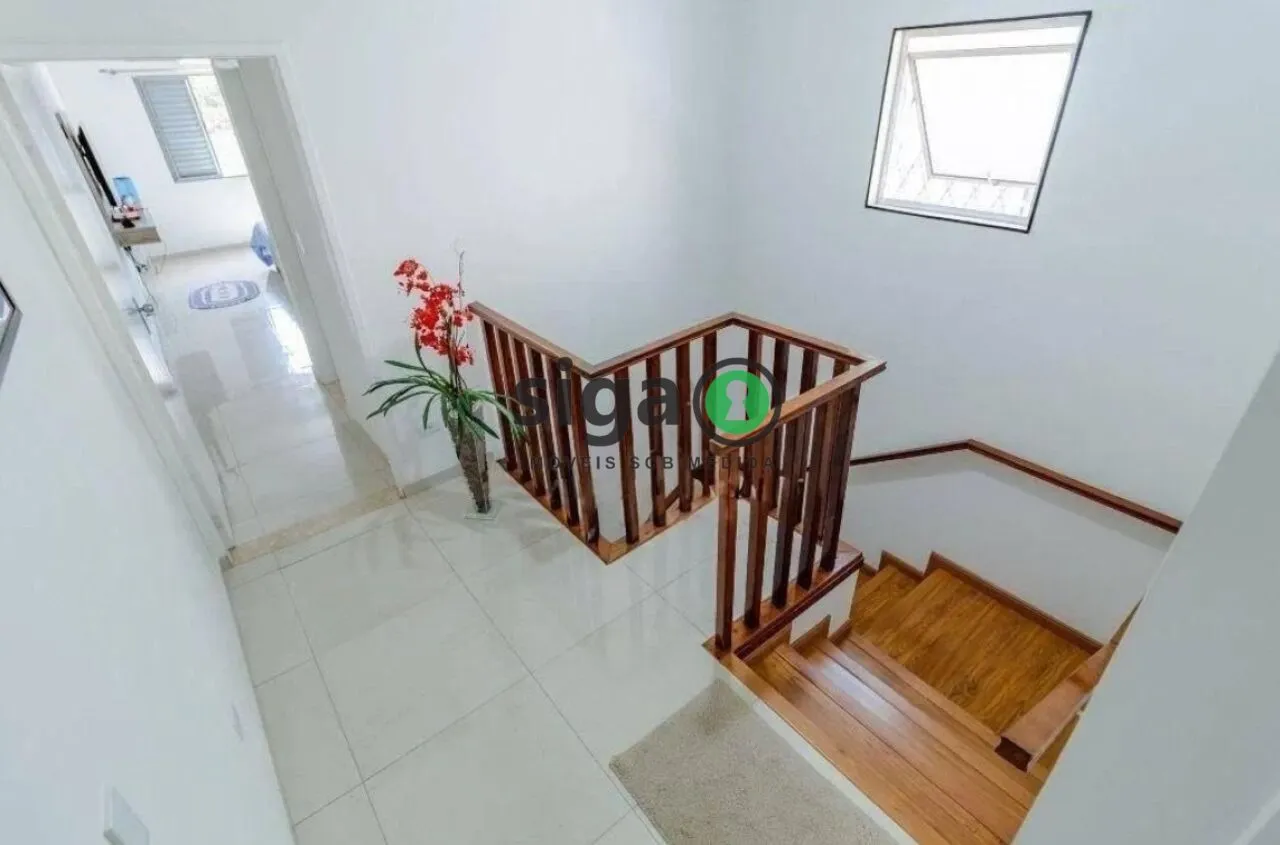 Imagem Casa Moderna com 4 Quartos, Área Gourmet Completa e Integração com a Natureza!