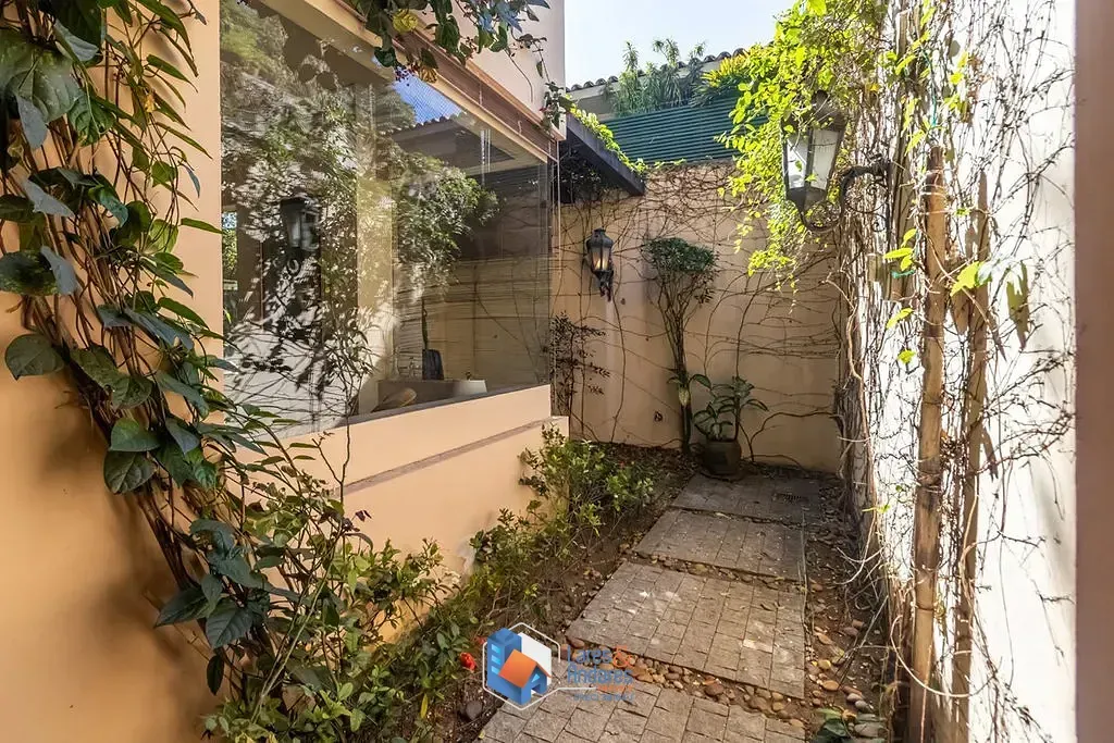 Imagem Casa à venda 5 Quartos 2 Suites 4 Vagas 447M² Jardim Guedala São Paulo - SP