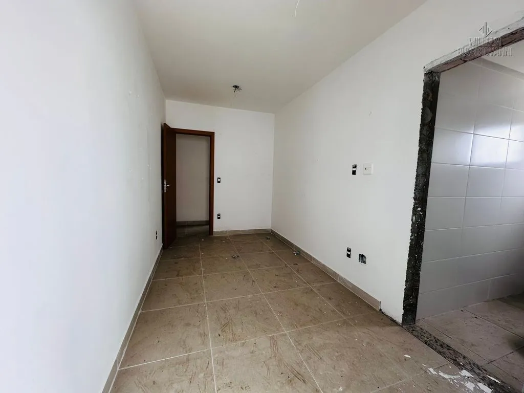 Imagem Apartamento na Vila Tupi, 3 Dormitórios sendo 3 suítes com vista mar!