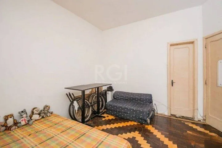 Imagem Casa para Venda - 290m², 3 dormitórios, 4 vagas - Santo Antonio