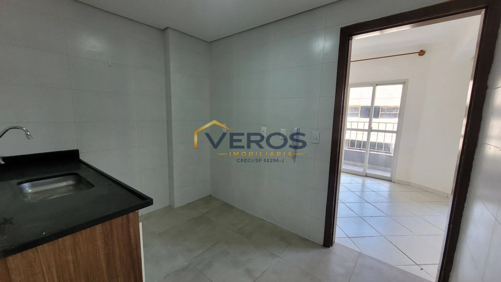 Imagem Apartamento à venda em Martim de Sá I 450 metros da praia I 2 dormitórios