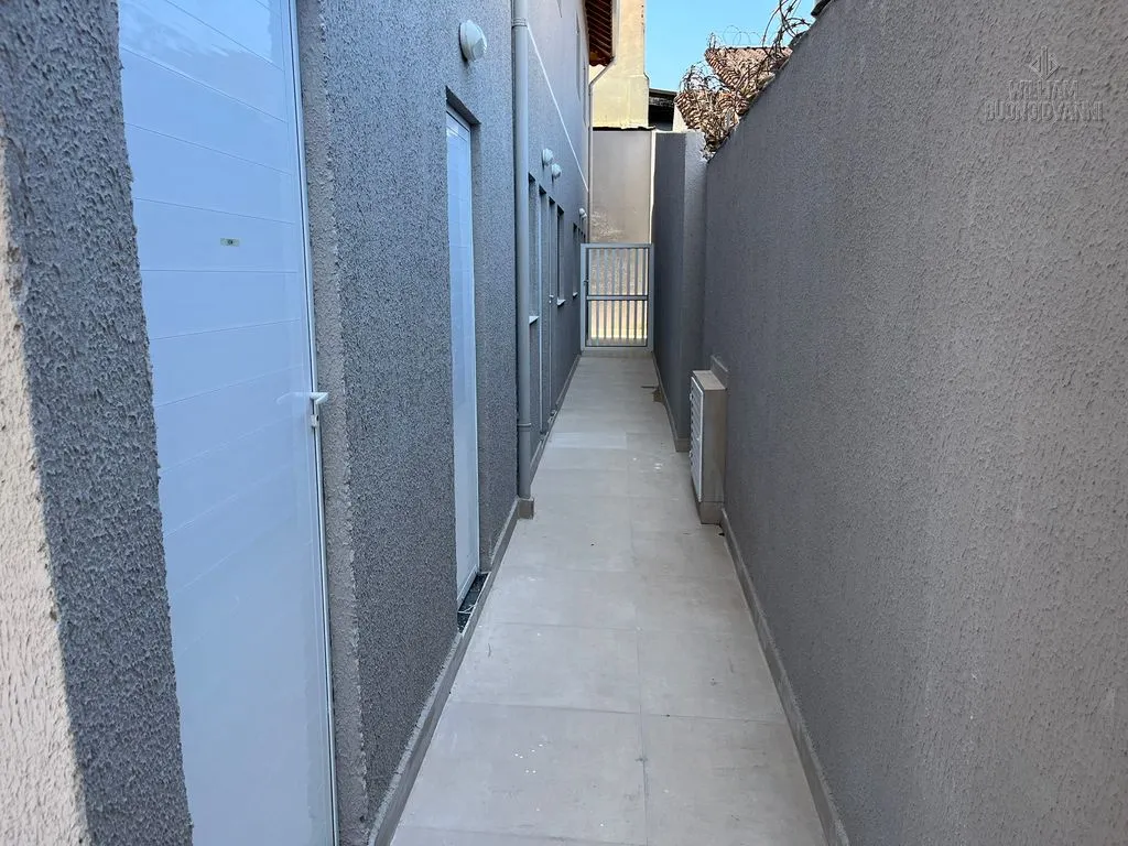 Imagem Sobrado em condomínio - Mirim Zona 1