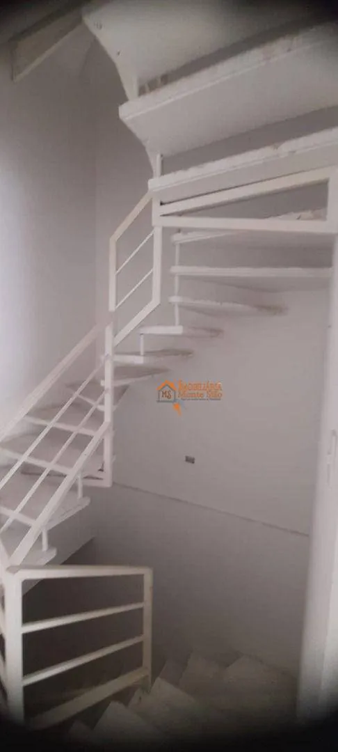Imagem Sobrado com 3 dormitórios à venda, 300 m² por R$ 1.400.000,00 - Parque Renato Maia - Guarulhos/SP