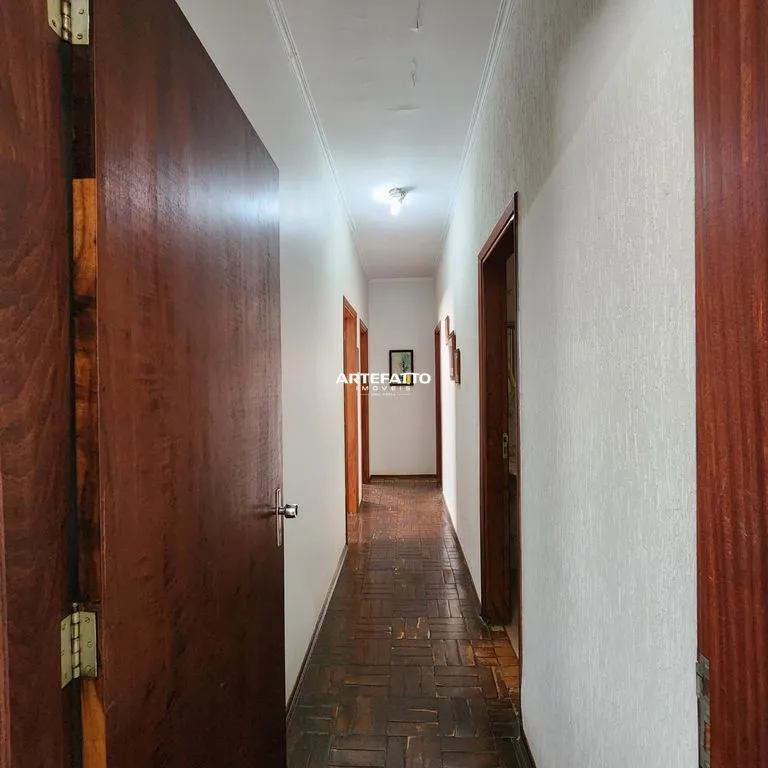 Imagem Casa na Avenida Santa Cruz para comércio