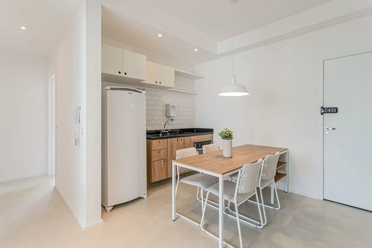 Imagem Apartamento com 2 Quartos para alugar, 59m² - Vila Madalena